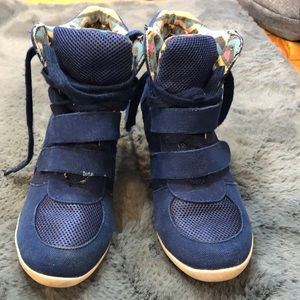 Navy Blue wedge sneaker Women’s 8